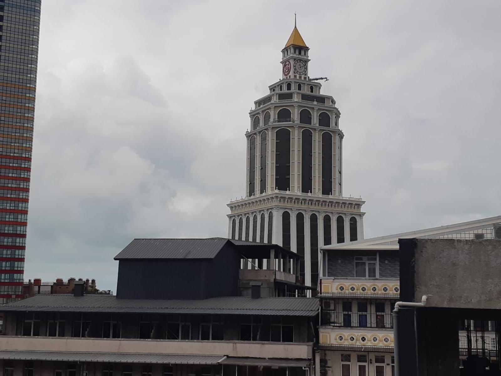Pshavela 16 * Batumi