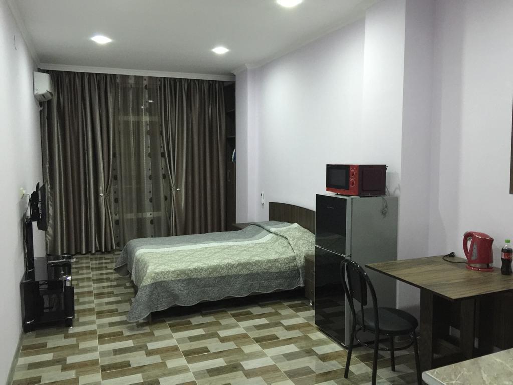 Pshavela 16 * Batumi